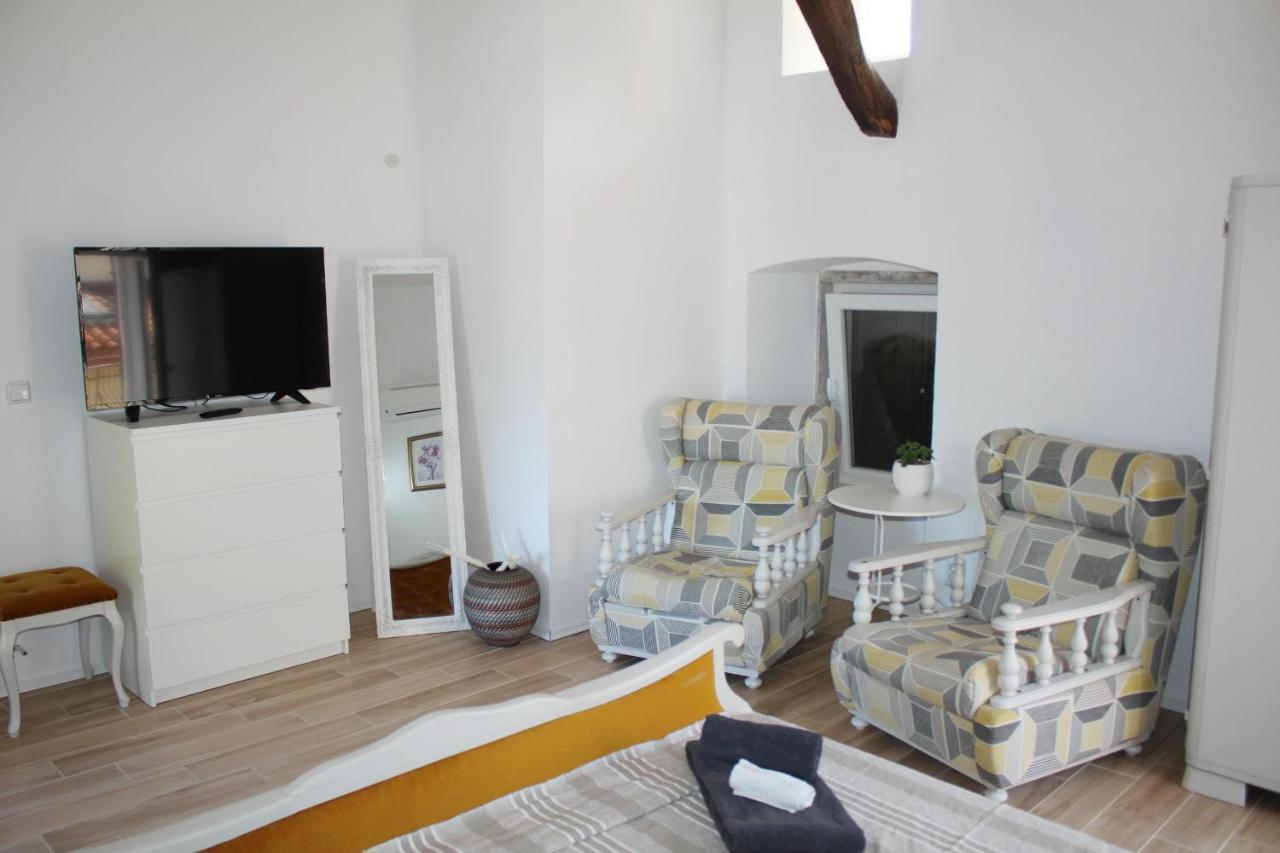 Villa Judita 로비니 외부 사진